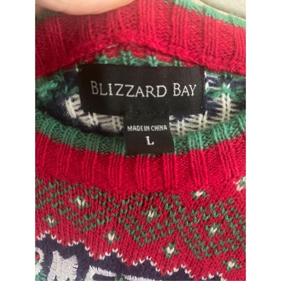 Blizzard Bay Red Santa Christmas Ugly Sweater Size Large - Picture 4 of 7